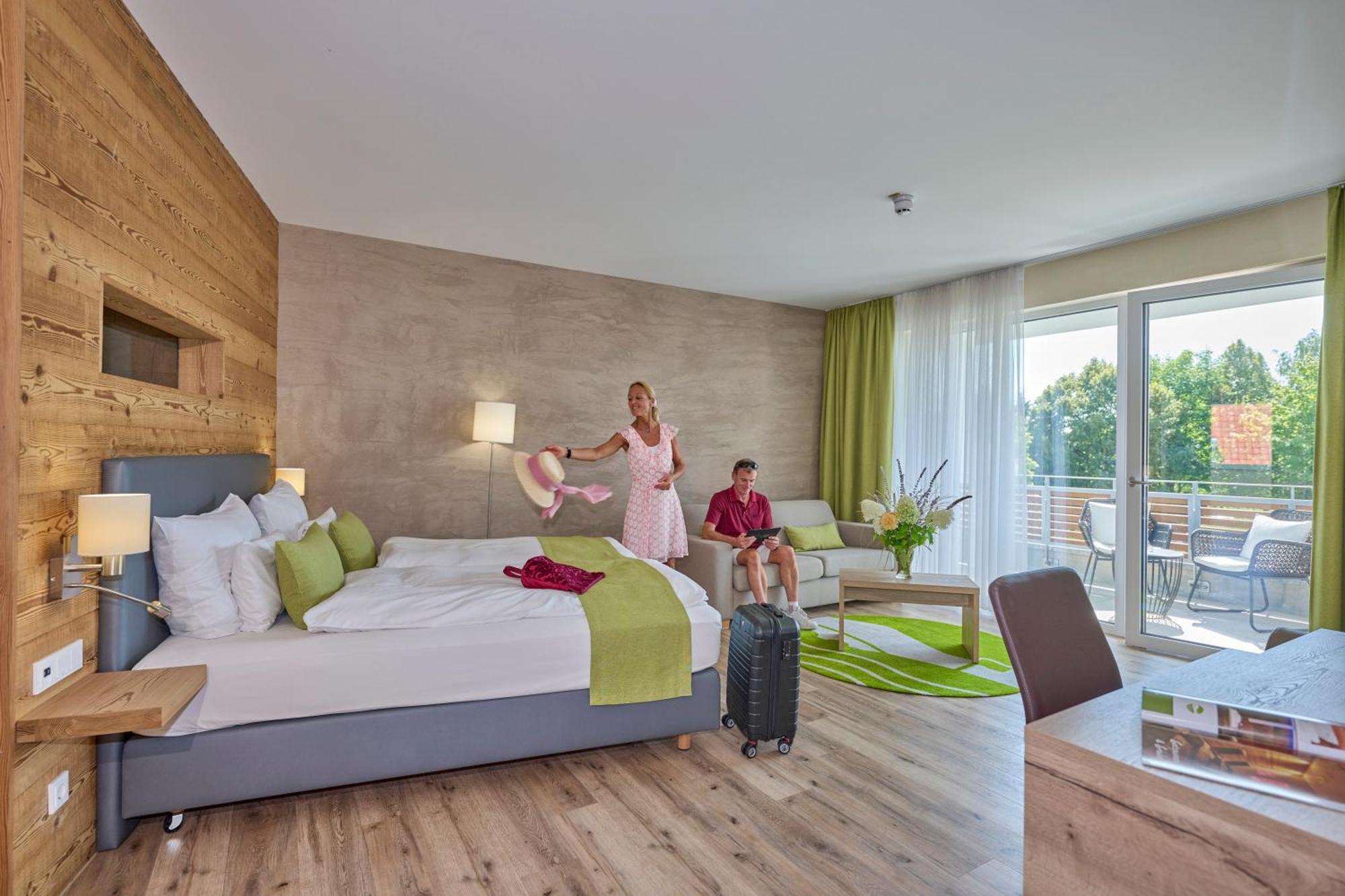 Bachhof Resort Hotel Kirchroth ภายนอก รูปภาพ